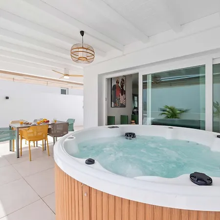 Miranda Al Mar Jacuzzi Privado Frente Al Mar By Bayside 度假居 *